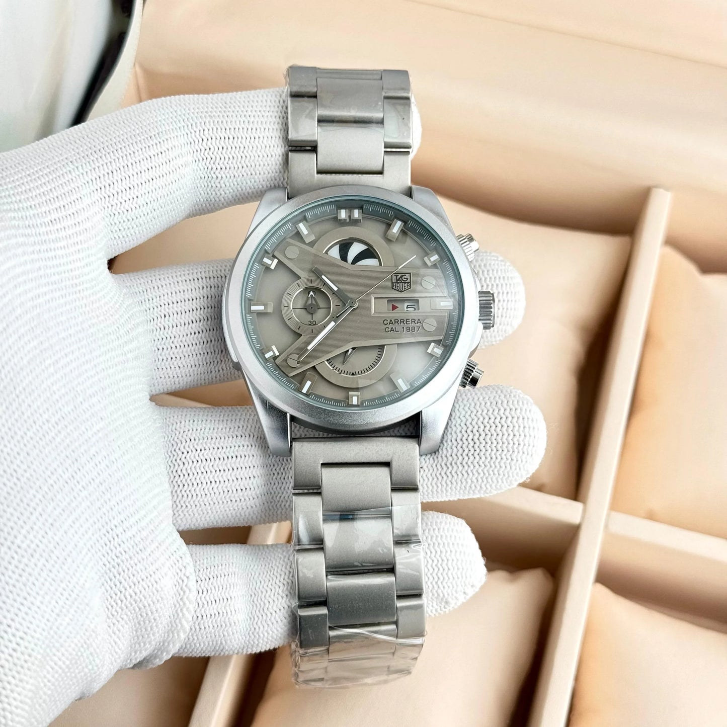 TAG Heuer Carrera Calibre 1887 Stainless Steel Premium Watch