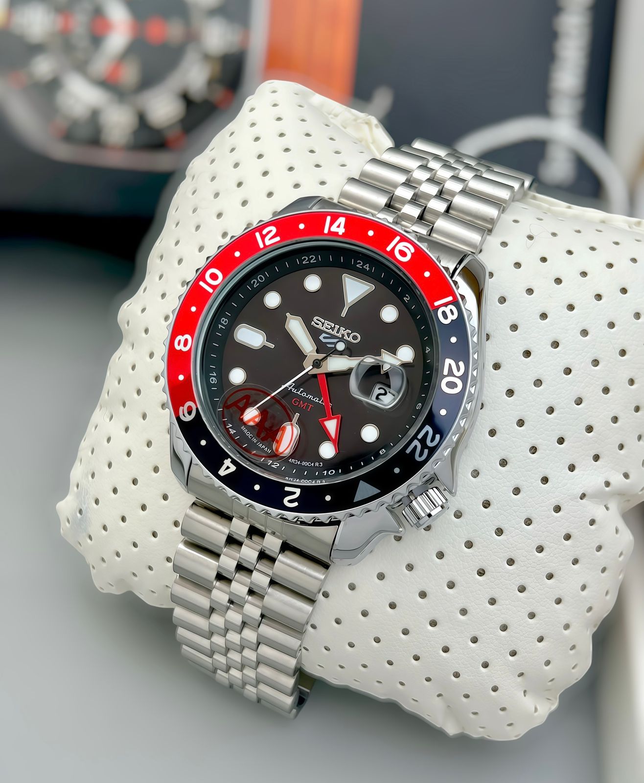 Seiko Presage Quartz Date Watch